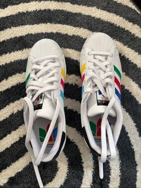 adidas Kids White Sneakers with Rainbow Three-Stripes